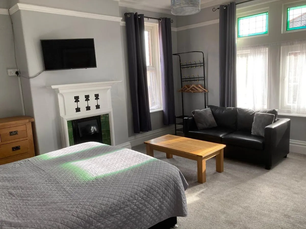 Rivington House Room Only Whitby 0*,